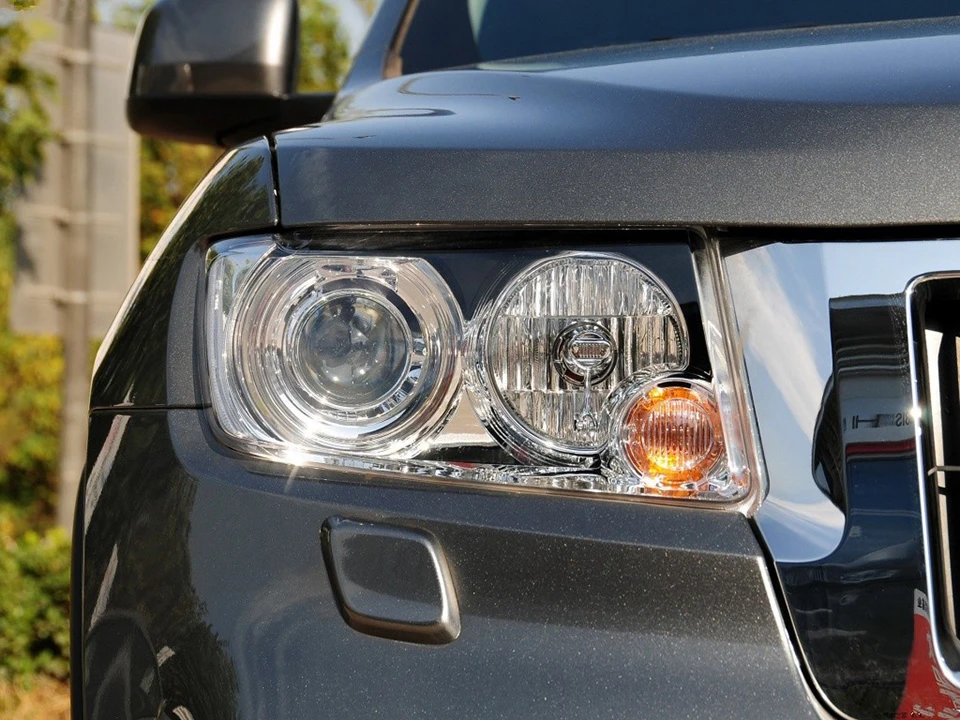 جام لايت جيب كراند شيروكي 2011-2013 - الصورة 6